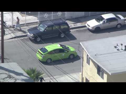 4/10/15: Stolen Taxi Suspect Hands Out Money - Unedited