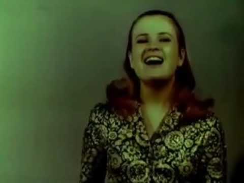 Maria Codreanu - Vezi, rîndunelele se duc (1972)