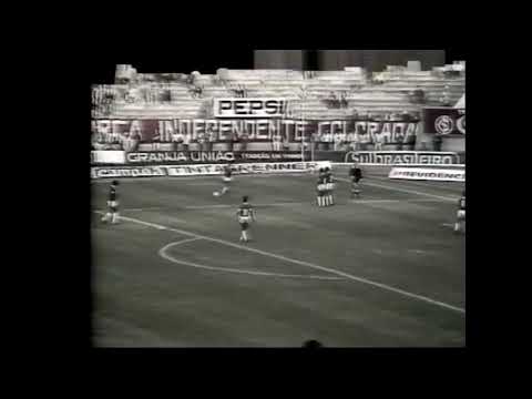 Gol de Adavilson (pelezinho) pelo   Internacional 2 x 0 Gaúcho Passo Fundo   Gauchão 1980