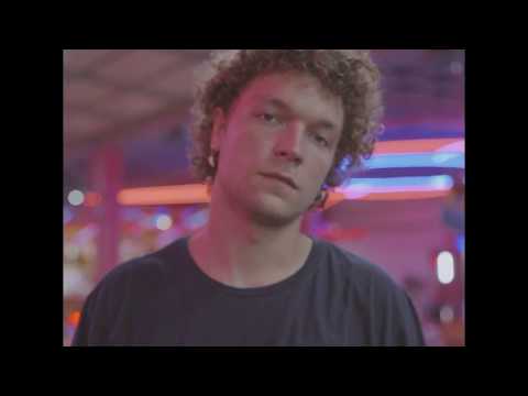 Ant Cosmos - Nora (Videoclip)