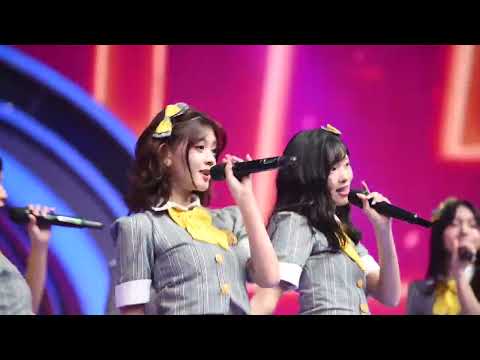 City Lights - JKT48 at D' Academy 7 Mega Konser Around the World #jkt48 #indosiar #jkt48fight #fyp
