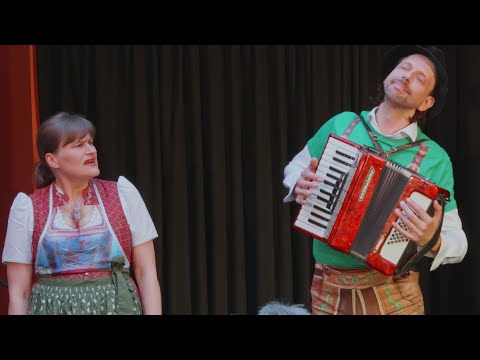 Gründlich gemütlich - WELTKRITIK - Ossi