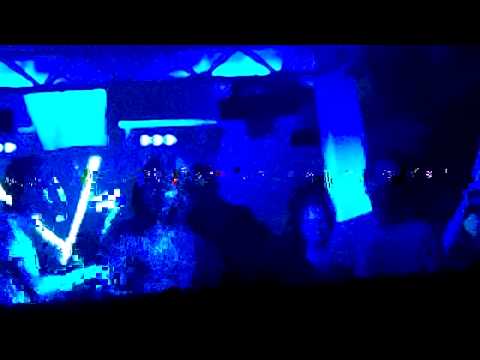 Michael Calfan vs. Junior Jack - E-samba Resurrection Bootleg @ AMNESIA CAP AGDE