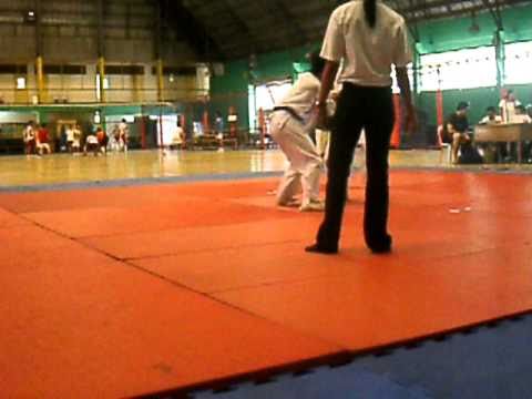 Luya kung gaano karami ang puwedeng inumin upang mawala ang timbang Kung magkano ang bawat araw ay maaaring mapawi kg tao