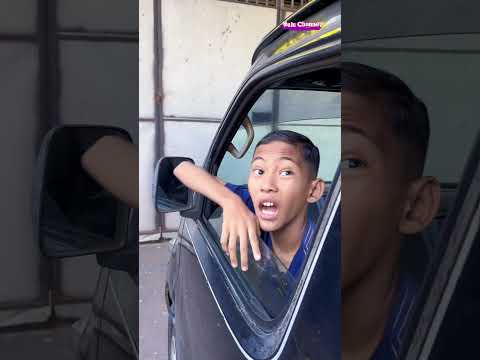 REBUTAN DUDUK DI DEPAN SAAT NAIK MOBIL😅🙈 #comedy #hiburansegar #humor #funny #shorts