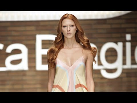 LAURA BIAGIOTTI Spring 2009 Milan - Fashion Channel