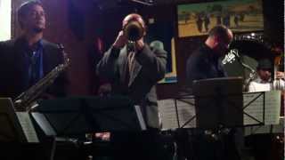 "Ahora Jazz Septeto" - "Mox Nix/A.Farmer" con Manolo Perfumo en Cambalache-Cádiz (I).