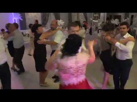 Adrian Botis si Formatia Acord din Baia Mare   -   Colaj inv. Maramures (  Live nunta }