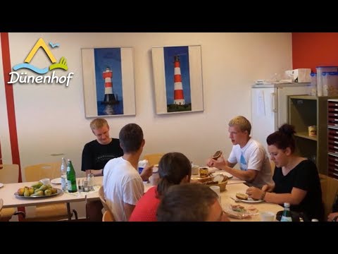 Duenenhof-Jahresteam Trailer