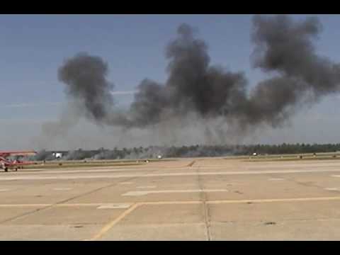 2005 NAS Oceana Airshow - Navy Fleet Flyby & Air Power Demo