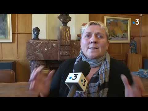 download lagu mp3 mp4 Mairie Marly, download lagu Mairie Marly gratis, unduh video klip Mairie Marly