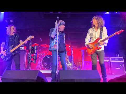 Jack Russell's Great White - Rock Me