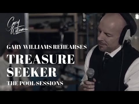Gary Williams sings Treasure Seeker (original song)