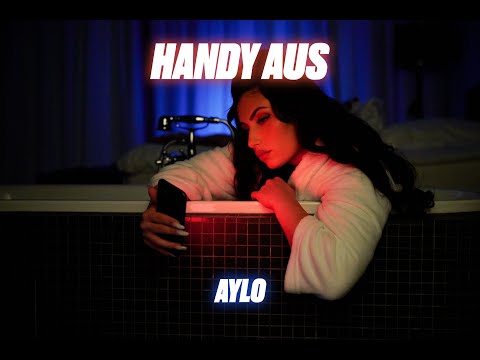 AYLO - HANDY AUS  [Official Video] (Prod. by dvvd, LWKI, Iceberg)