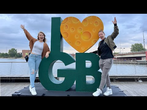 Taking My WIFE To Her FIRST NFL Game! - Vlog - Hailee And Kendra