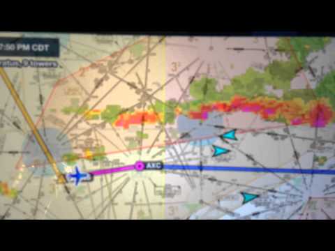 Avoiding Major Thunderstorms in a Cessna 182 using ADS-B, Stratus and iPads.