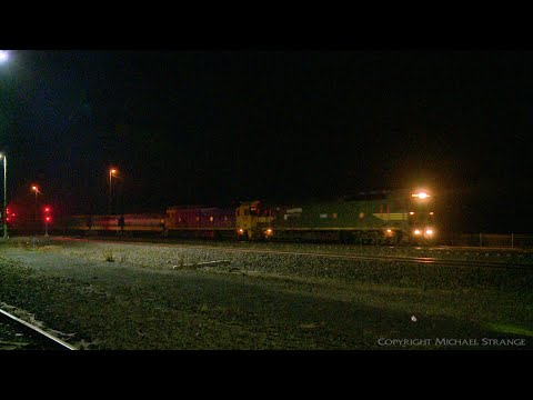 Broad Gauge Pacific National Grain Train - PoathTV Australian Railways