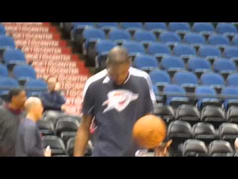 Kevin Durant warming up at Target Center 3-29-13