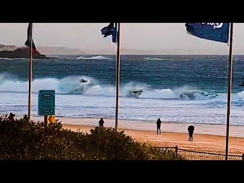 Italo Ferreira's 8.5 at Portugal Pro Supertubos on Day 1