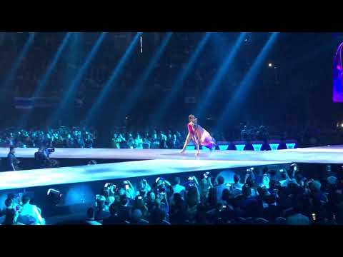 Catriona Gray (Miss Universe 2018 swimsuit competition)