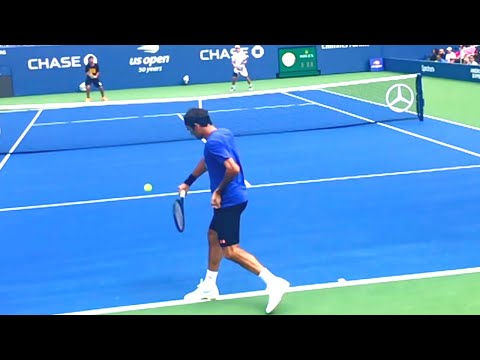 Roger Federer Backhand Slow Motion - ATP Tennis One Handed Backhand Technique