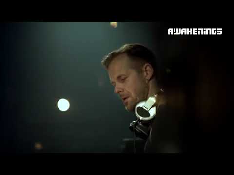 Adam Beyer live techno music 2021