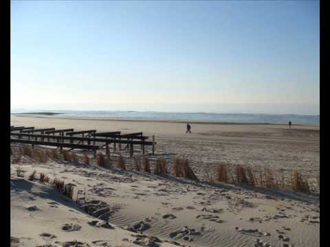 Nathan Adams & Zepherin Saint - Circles