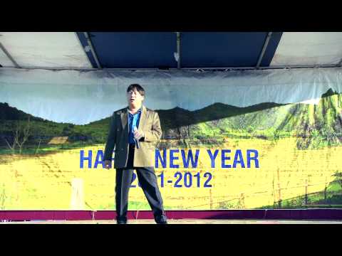 Cog Lus Kuv Mam Ua Ib Siab - Yias Vaj La Crosse Hmong New Year 2011-2012