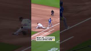 Kevin McGonigle shows off his arm from foul territory ????‍????