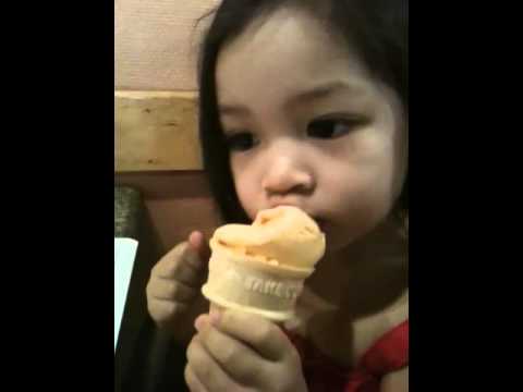 Bebe eating icecream