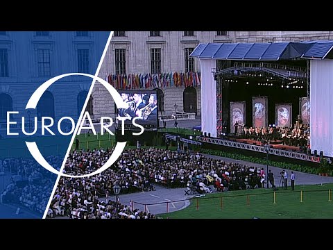 Johann Strauss - Einzugsmarsch from the "Zigeunerbaron" (Vienna Philharmonic Orchestra, Zubin Mehta)