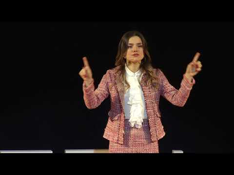 Paranın Yeni Adresi | Beste Naz Süllü | TEDxMEFUniversity