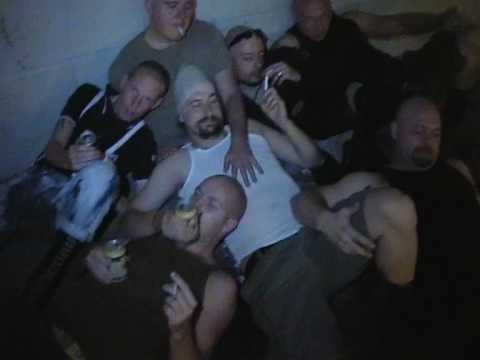 Red Warszawa - Skinboy