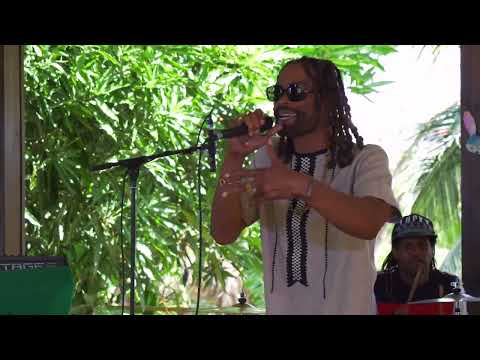 Madah One Shot 2 - Pleen Pyroman chante " Ladjé Yo "