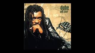 Lucky Dube  LIVE  _ Love Me (The Way I Am)