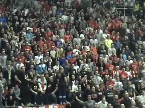 Delije u Pioniru: Zvezda - Partizan 67:77