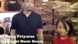 Download lagu Drummer Destination Indonesia with Kalonica NICX on Tom Tom TV mp3