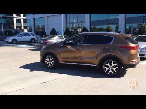 2017 Kia Sportage SX: Surprisingly Premium - Video
