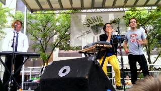 Michelle Chamuel &amp; Theo Katzman - &quot;Go Down Singing&quot; - Sonic Lunch
