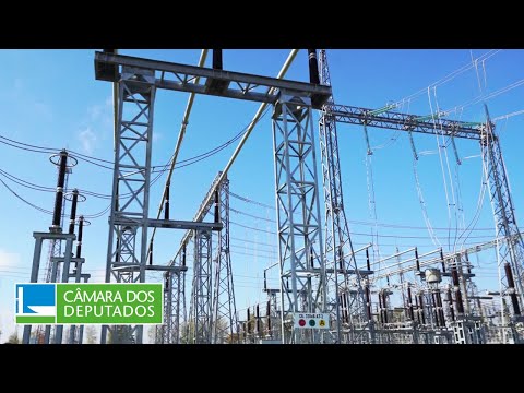 Proposta veda micro e minigeração distribuída por concessionárias - 29/10/2024
