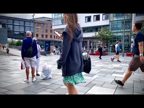 Sitting Oslo june 2021 🧘🏻‍♀️ Bryggetorget - Aker brygge by oslo elsa67