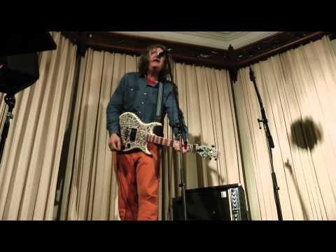 Jad Fair - "I'll Change My Style" (March 12, 2011 - Kobe, Japan)