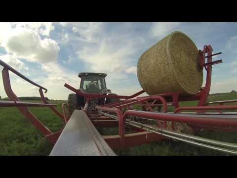 Hay 2013 - Dairy Farming in Canada