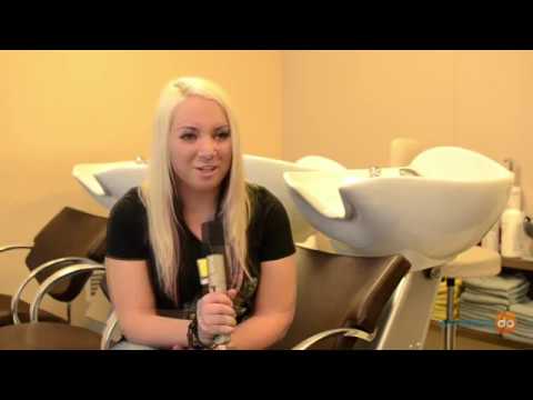 KLIPP Friseurlehrling - Maria Hinterlechner im whatchado Interview