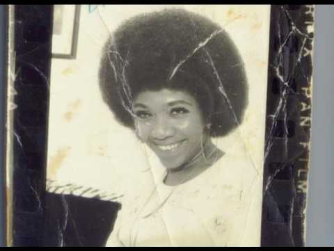 Marcia Griffiths - A Beer And A Girl (Big Stage Riddim) July 2010