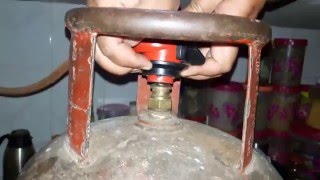 How to replace and detach a gas cylinder (Indian)