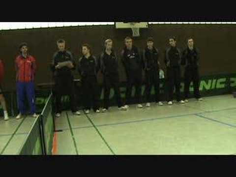 Begrüßung, Mannschaftsvorstellung und Zuschauer TTC Elz