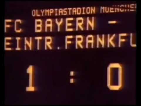 Karl Heinz Rummenigge (Bayern Munique) - 07/12/1977 - Bayern Munique 1x2 Eintracht Frankfurt - 1 gol