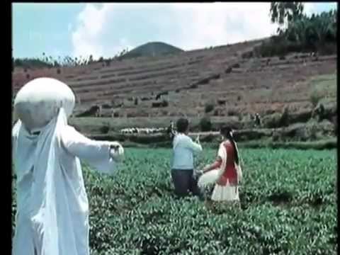 Poster main tere pyar mein lyrics – geeta ghosh roy chowdhuri