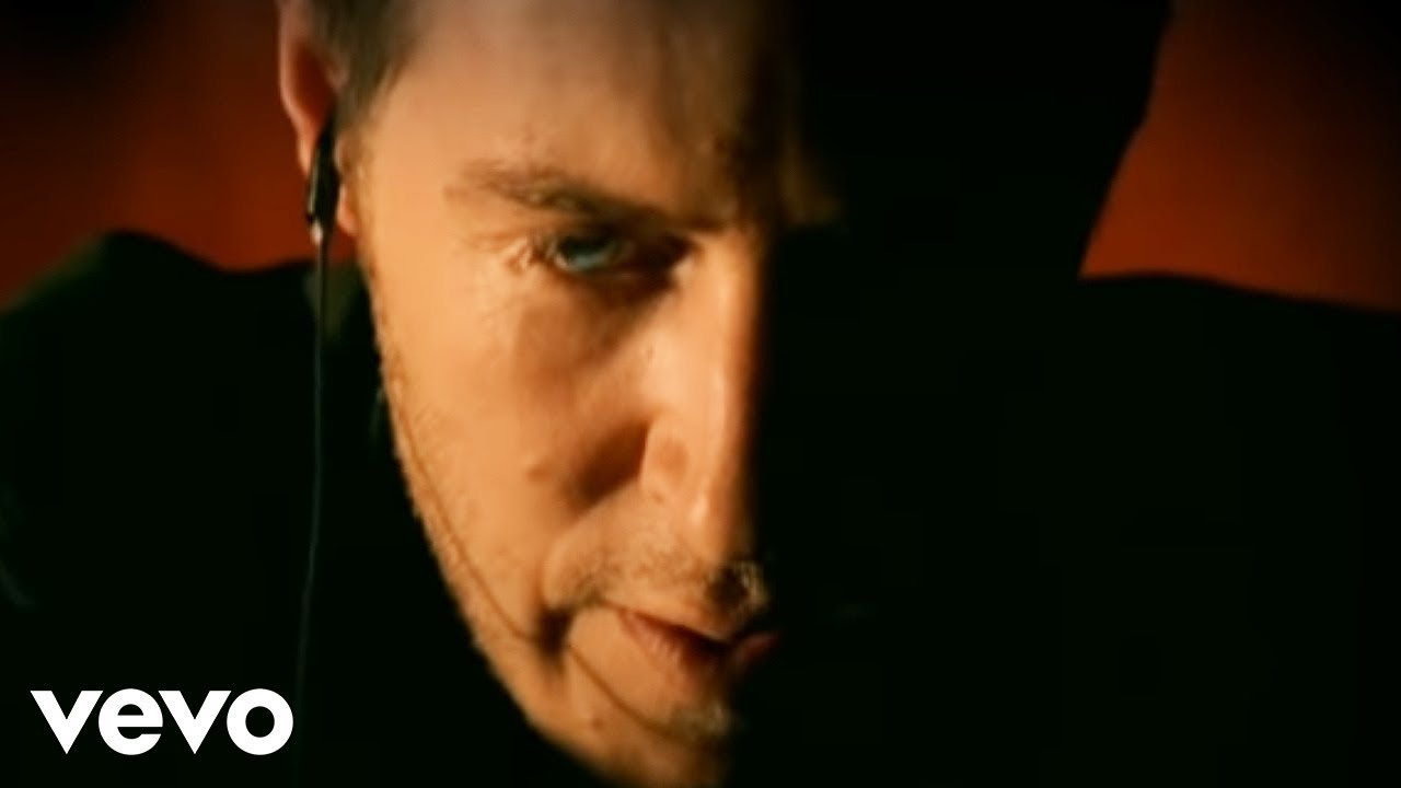Massive Attack - Inertia Creeps - YouTube